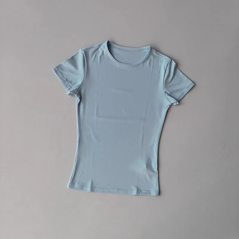 Women's Outdoor Sports Shirt Yoga Wear Fitness T-Shirt Quick Dry Running T-Shirt Workout Top Female Sportswear Exercise Clothing