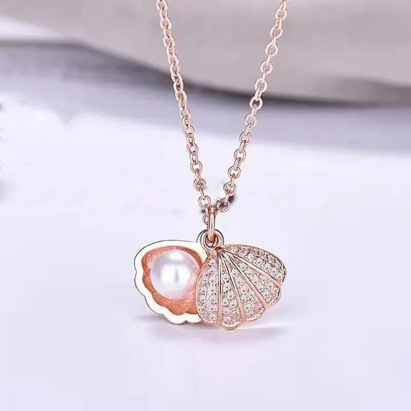 Fashionable and Luxurious Peach Heart Pearl Oyster Necklace, Personalized and Versatile Stainless Steel Clavicle Chain