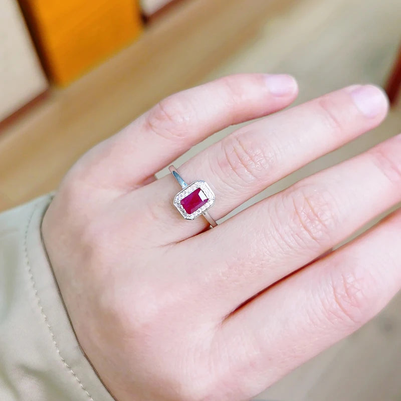 Classic 925 Silver Ruby Ring 6*4mm Natural Ruby Ring with D Color Moissanite Side Gemstones Gold Plated Silver Jewelry for Girl