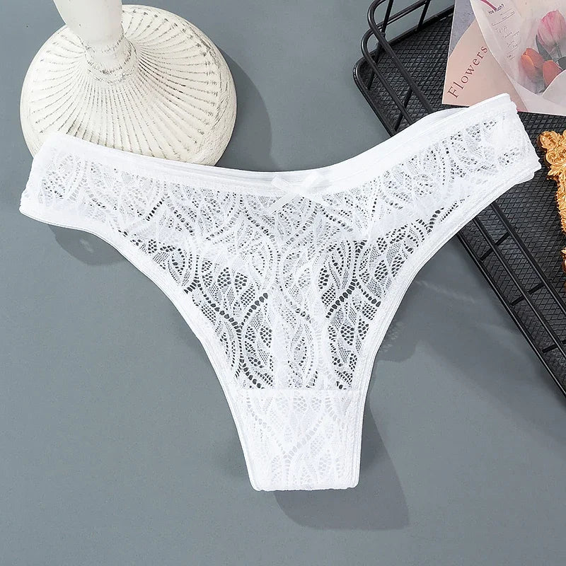 Sexy Lace Panties Low Waist G-Strings Female Hollow Out Thongs Breathable Thongs Underwear Women Sexy Underpants
