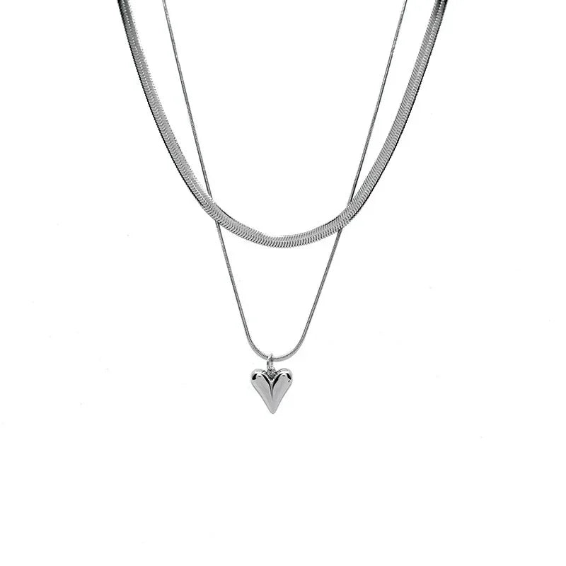 Double Layered Love Heart Pendant Necklace for Women Simple Neck Chain Jewelry Y2k Jewelry Choker Gothic Necklace for Women